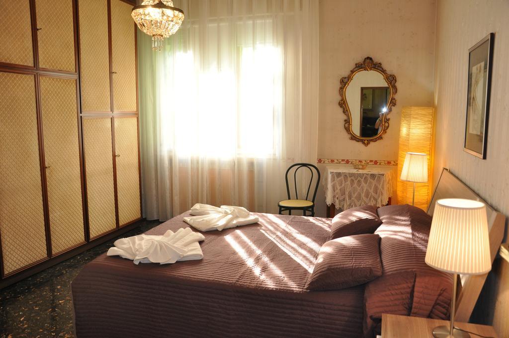 B&B Villa Marsa Bologna Værelse billede