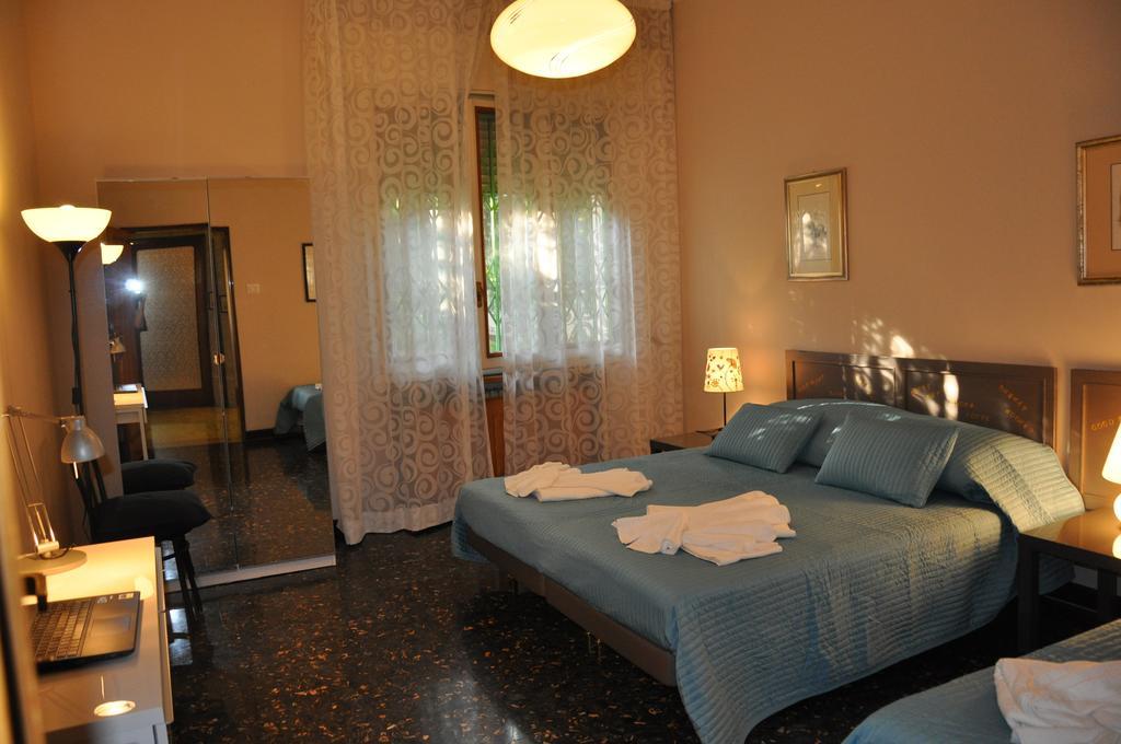 B&B Villa Marsa Bologna Værelse billede